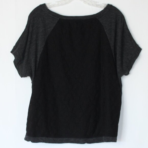 FOREVER 21 WOMENS GRAY BLACK SHORT SLEEVE SHORT WAISTED TOP SZ M LACE BACK - Picture 10 of 16